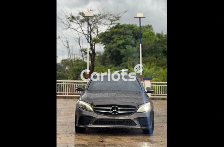 Nigerian Used 2015 MERCEDES BENZ C300 AMG TRIM for sale in Abuja, FCT - thumbnail 2