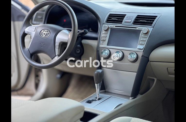 Nigerian Used TOKS STANDARD 2008 TOYOTA CAMRY for sale in Kaduna - thumbnail 3