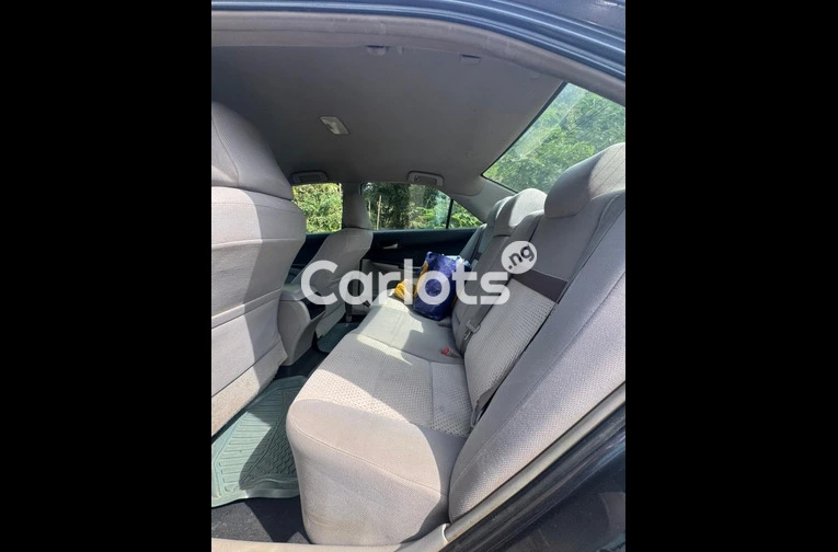 CLEAN USED 2013 CAMRY LE for sale in Garki, FCT - thumbnail 5