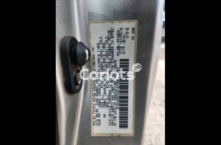 Very sound 2005 Toyota Sienna for sale in Abuja, FCT - photo 4 of 7