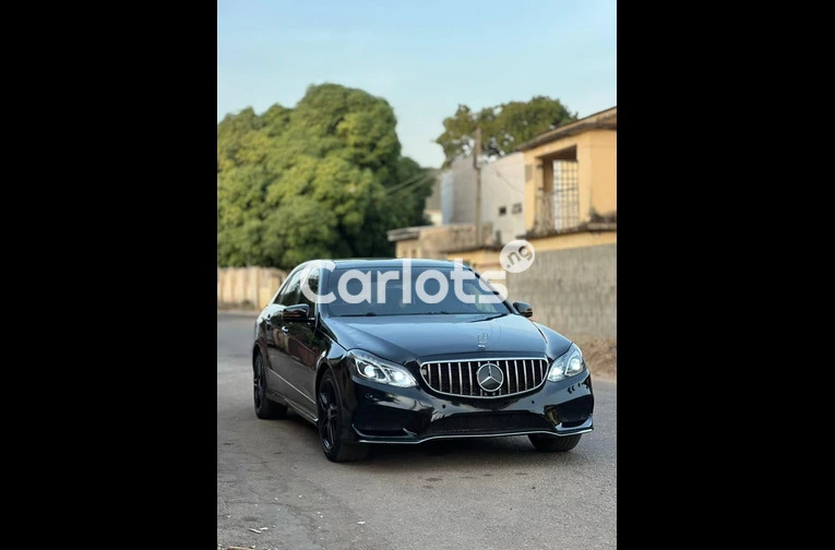 Nigerian Used 2015 UPGRADED MERCEDES BENZ E350 for sale in Kaduna - photo 3 of 7
