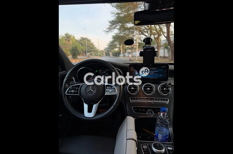 Foreign Used 2019 Mercedes Benz C300 - 2/7