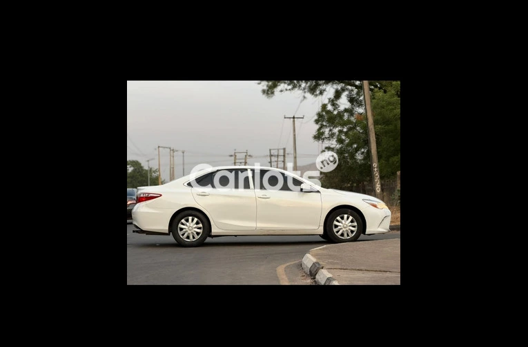 FOREIGN USED TOYOTA CAMRY 2015 MODEL for sale in Abuja, FCT - photo 3 of 7