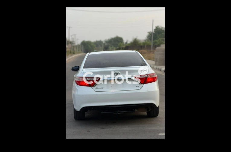 FOREIGN USED TOYOTA CAMRY 2015 MODEL for sale in Abuja, FCT - photo 4 of 7