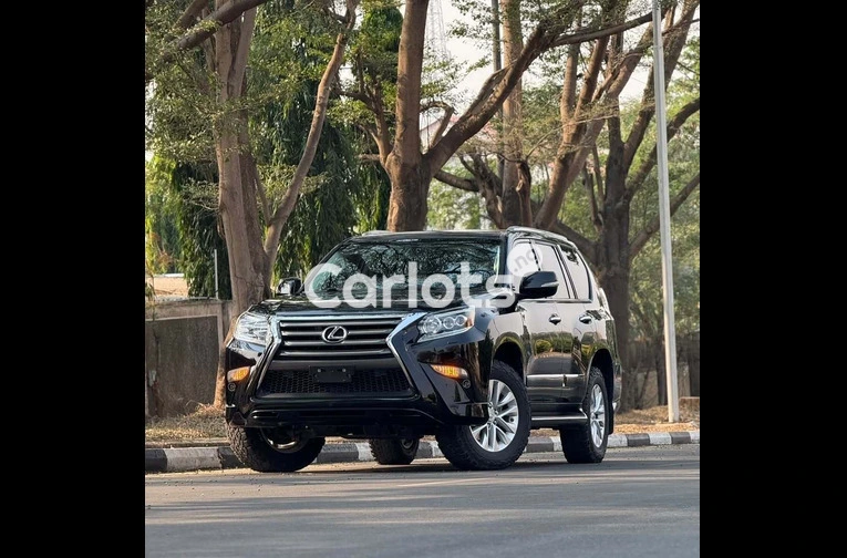 Sharp Deal 🚙 2017 Lexus GX460 – Clean Interior | Abuja