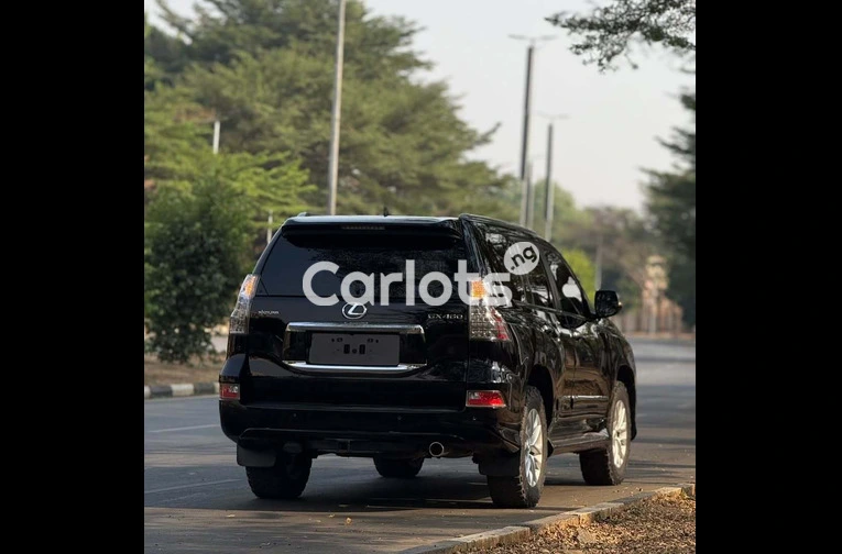 Sharp Deal 🚙 2017 Lexus GX460 – Clean Interior | Abuja for sale in Asokoro, FCT - photo 7 of 7