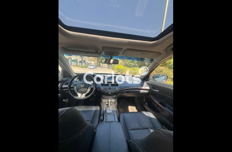 2010 HONDA CROSSTOUR for sale in Garki, FCT - photo 2 of 7