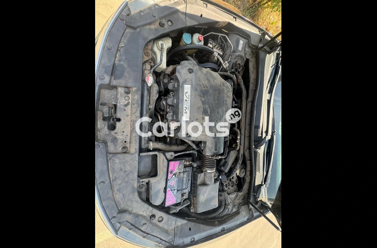 2010 HONDA CROSSTOUR for sale in Garki, FCT - thumbnail 7