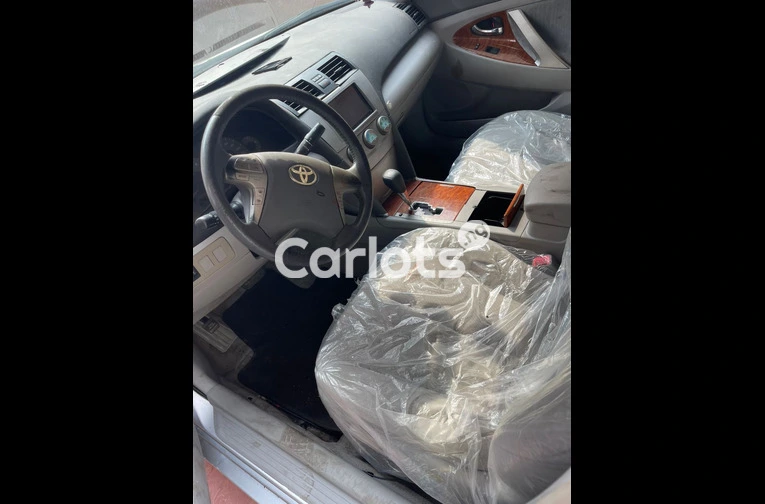 TOKUNBO 2008 TOYOTA CAMRY FULL OPTION for sale in Oshodi, Lagos - thumbnail 2