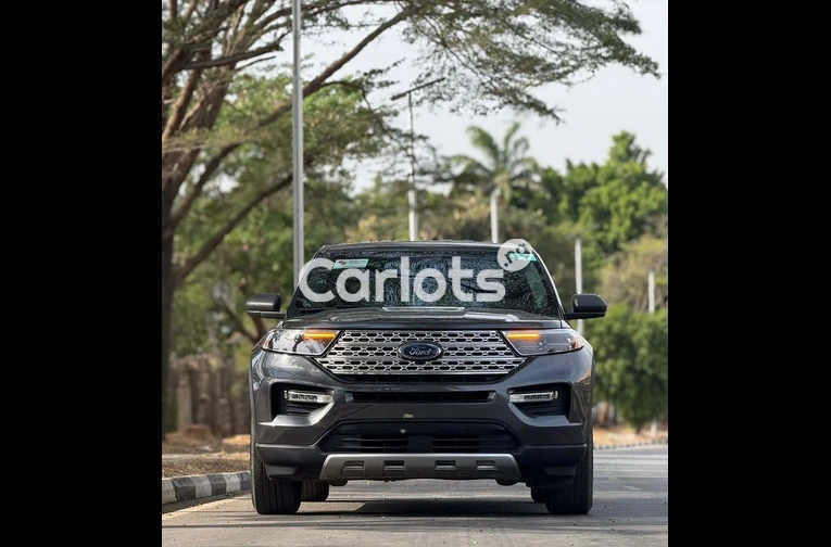 2020  Ford Explorer SUV