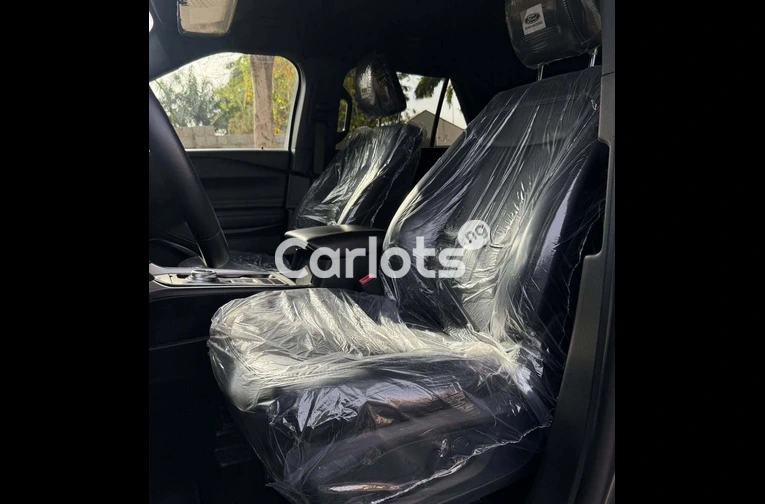 Foreign Used 2020  Ford Explorer SUV for sale in Asokoro, FCT - thumbnail 6