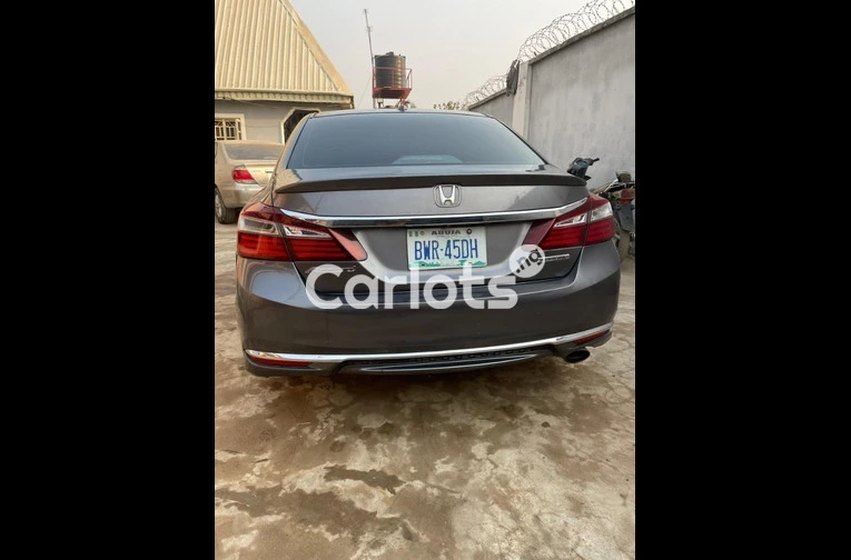 Registered 2017 Honda Accord for sale in Abuja, FCT - thumbnail 1