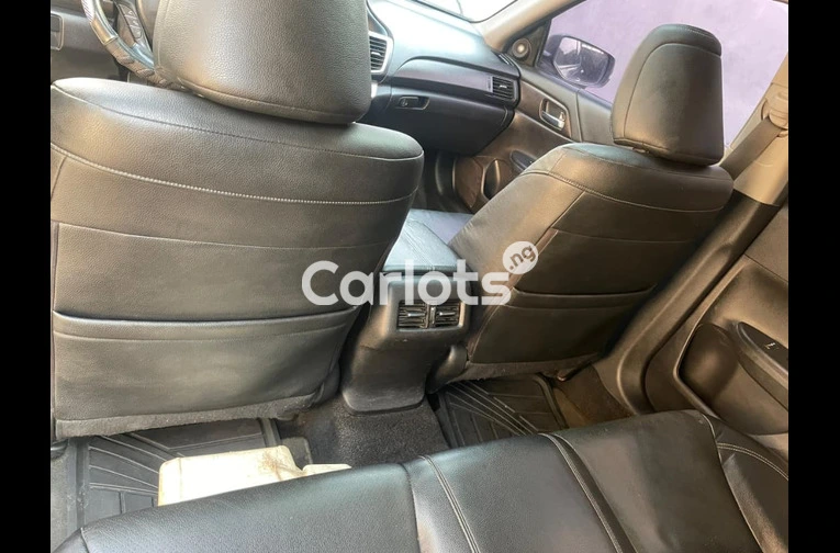 Registered 2017 Honda Accord for sale in Abuja, FCT - thumbnail 7