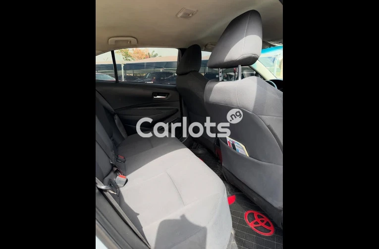 Foreign Used 2021 TOYOTA COROLLA APEX for sale in Garki, FCT - photo 6 of 7