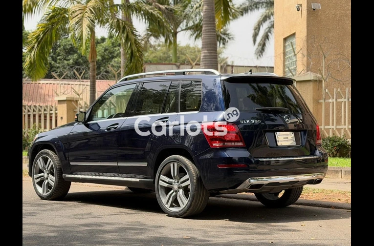 2015 Mercedes-Benz GLK 350 4MATIC SUV for sale in Abuja, FCT - thumbnail 5
