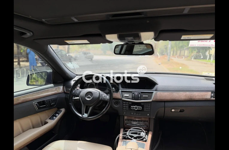 used Mercedes Benz E350 4matic 2012 for sale in Abuja, FCT - photo 5 of 7