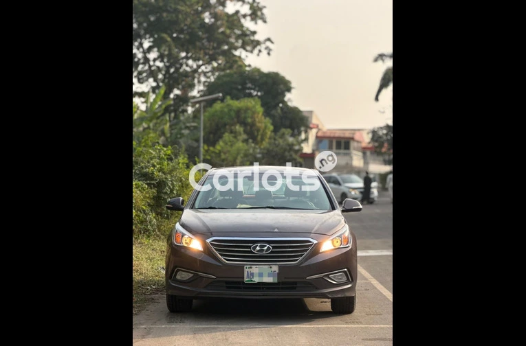 HYUNDAI SONATA 2016