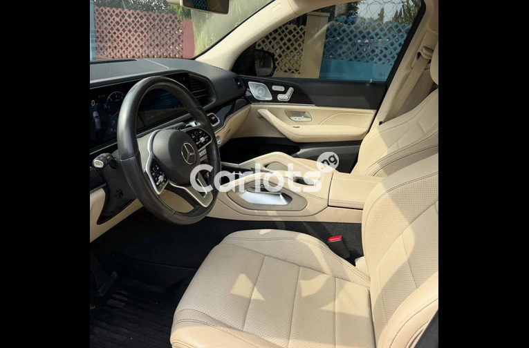 FOREIGN USED 2020 MERCEDES BENZ GLE350 for sale in Abuja, FCT - photo 3 of 7