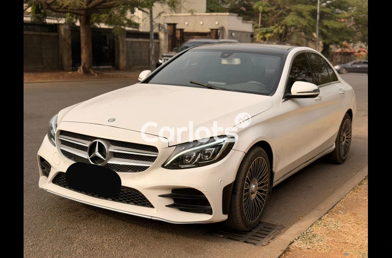 Nigerian Used 2017 MERCEDES BENZ C300 FULL OPTION for sale in Abuja, FCT - photo 2 of 7