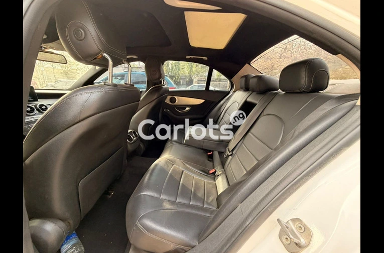 2017 MERCEDES BENZ C300 FULL OPTION - 5/7