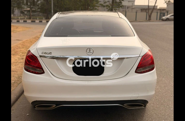 Nigerian Used 2017 MERCEDES BENZ C300 FULL OPTION for sale in Abuja, FCT - photo 7 of 7