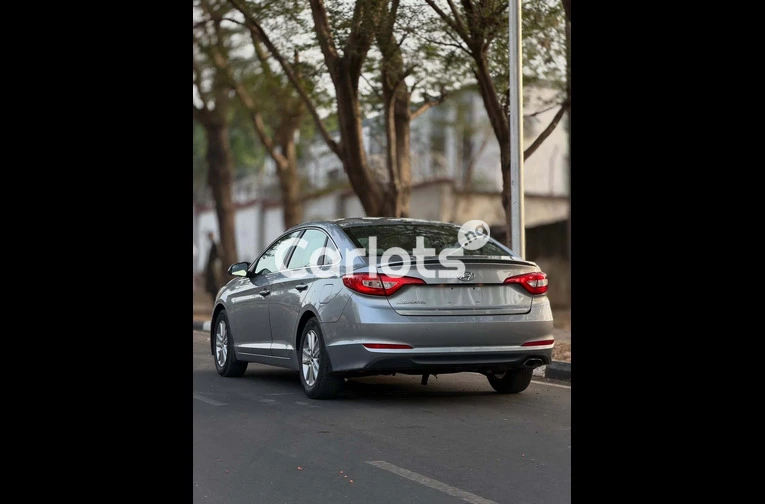 Foreign Used HYUNDAI SONATA 2015 for sale in Asokoro, FCT - thumbnail 5