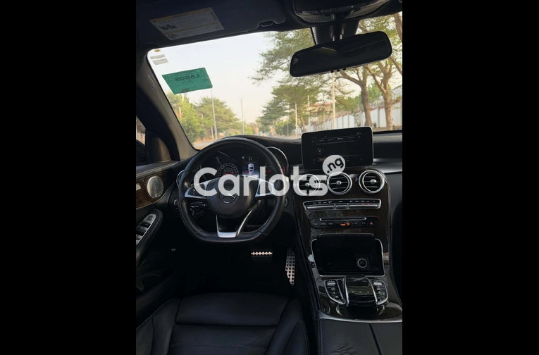 Clean 2019 MERCEDES-BENZ GLC43 AMG for sale in Asokoro, FCT - photo 3 of 7