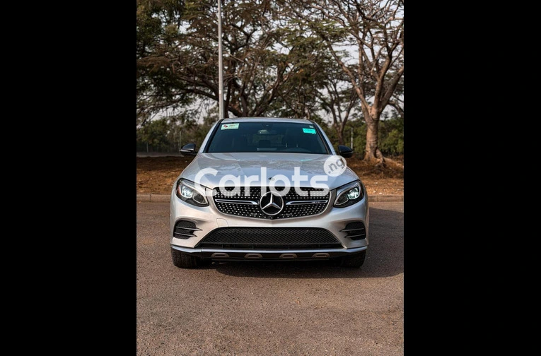 FOREIGN USED 2019 MERCEDES BENZ GLC43 AMG COUPE for sale in Abuja, FCT - thumbnail 2