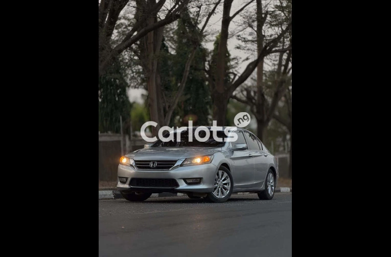 2015 Honda Accord EX-L (Foreign Used) - 1/7