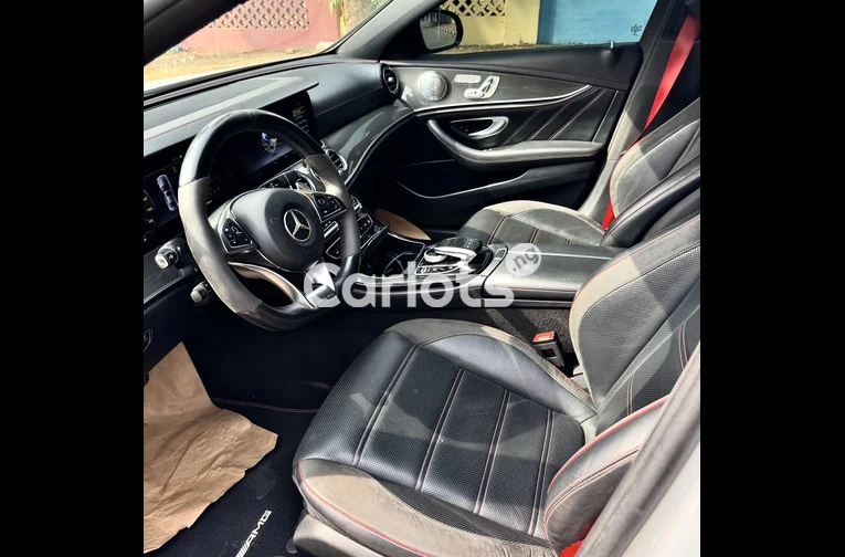 FOREIGN USED 2017 MERCEDES BENZ E43 AMG for sale in Abuja, FCT - photo 4 of 7