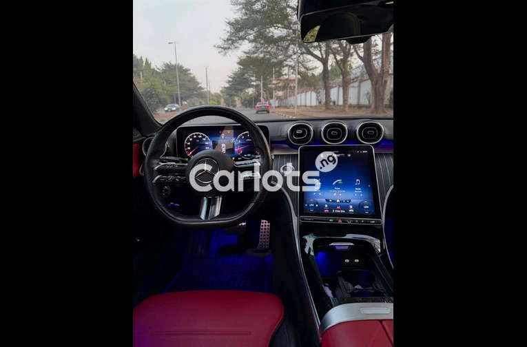 Foreign Used 2022 Mercedes-Benz C300 for sale in Asokoro, FCT - photo 3 of 7