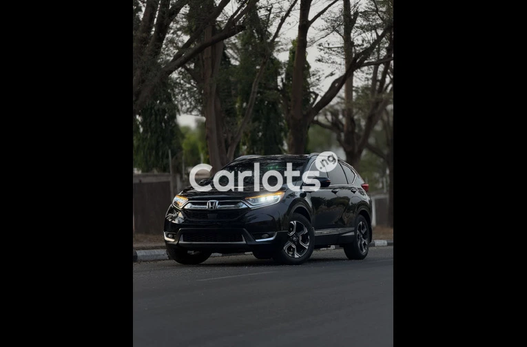 Honda CR-V 2017 – Foreign Used - 1/7