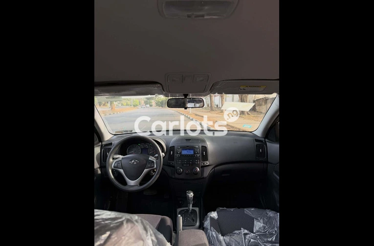 Foreign Used 2012 Hyundai Santa Fe for sale in Asokoro, FCT - thumbnail 4