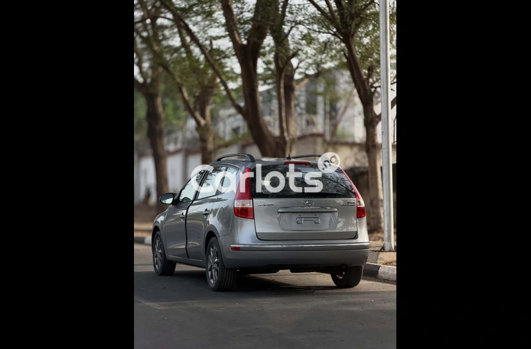 Foreign Used 2012 Hyundai Santa Fe for sale in Asokoro, FCT - photo 7 of 7