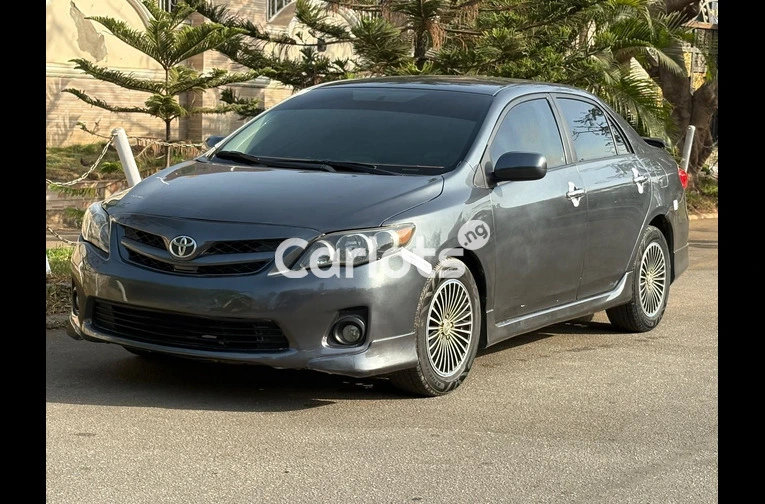 NIGERIAN USED TOYOTA COROLLA S 2012 MODEL for sale in Abuja, FCT - thumbnail 2