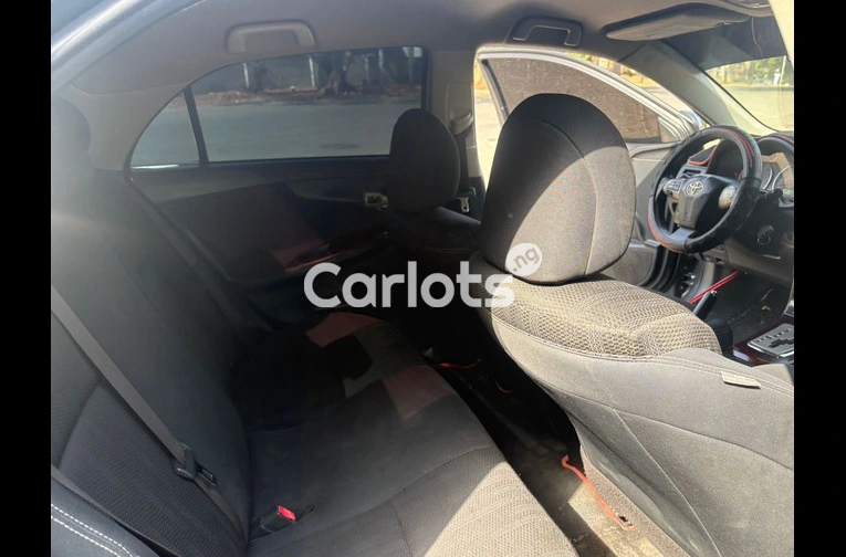 NIGERIAN USED TOYOTA COROLLA S 2012 MODEL for sale in Abuja, FCT - thumbnail 5