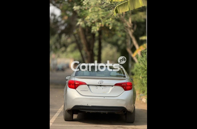 2015 TOYOTA COROLLA - 7/7