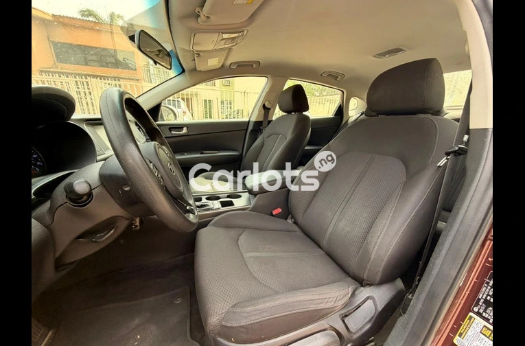 Foreign Used 2017 KIA OPTIMA for sale in Garki, FCT - photo 5 of 7