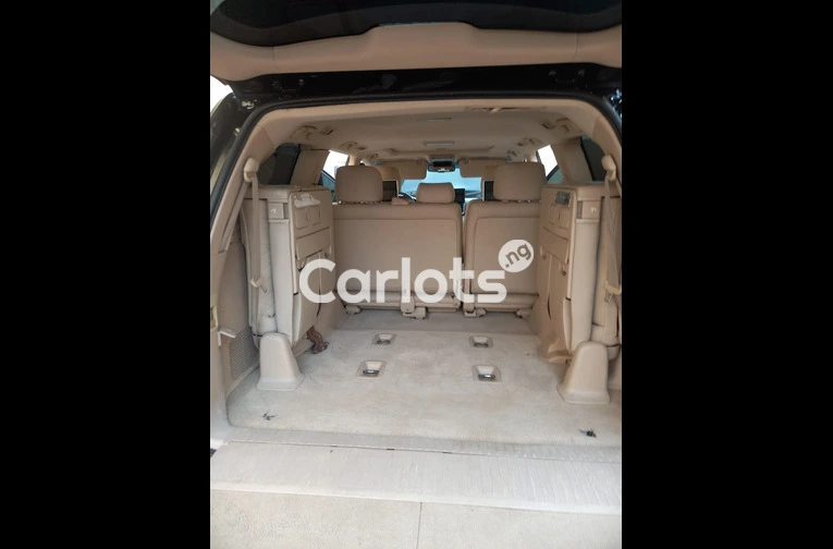 BELGIUM GRADE 2014 FULLY UPGRADED TO 2023 TOYOTA LANDCRUISER TWIN-TUREG - 4