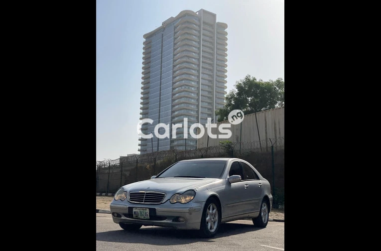 2007 Mercedes Benz C240 - 1/6