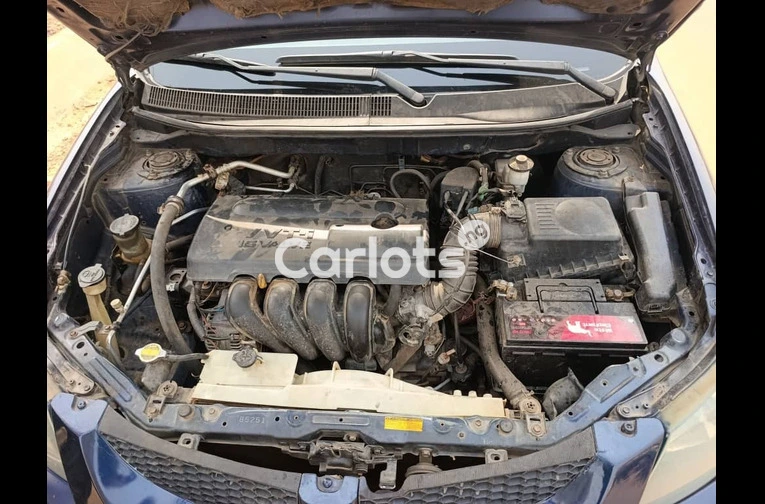 Belgium Grade Pontiac Vibe 2004 Model - 5/5
