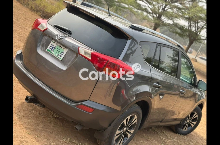 Toyota RAV-4 2014 Model for sale in Abuja, FCT - thumbnail 2