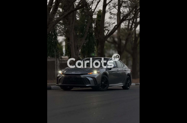 2025 Toyota Camry (Foreign Used)