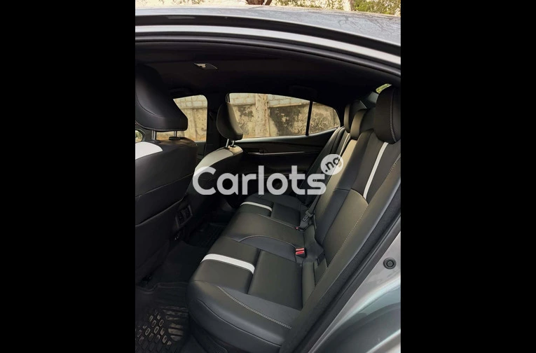 2025 Toyota Camry (Foreign Used) - 6/7