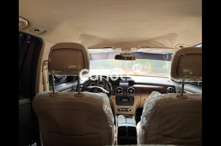 NIGERIAN USED MERCEDES BENZ GLK 2013 MODEL - 3/7