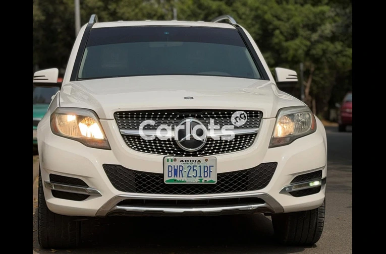 NIGERIAN USED MERCEDES BENZ GLK 2013 MODEL for sale in Abuja, FCT - thumbnail 6