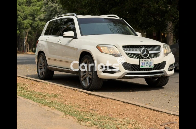 NIGERIAN USED MERCEDES BENZ GLK 2013 MODEL for sale in Abuja, FCT - thumbnail 7