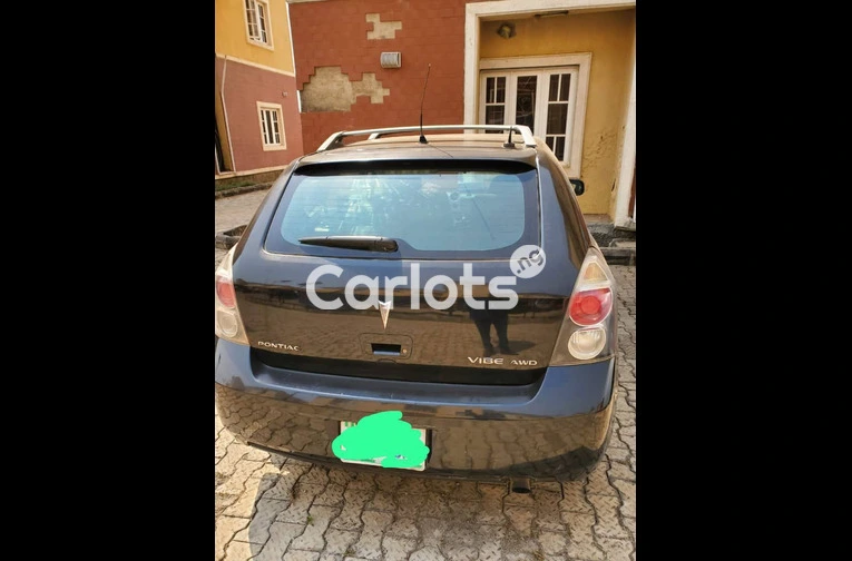 Nigerian Used Pontiac Vibe 2010 for sale in Garki, FCT - photo 4 of 4