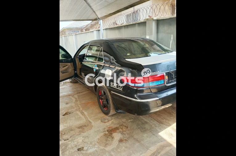 Nigerian Used 2005 Honda Accord EOD for sale in Ogun, Osun - photo 2 of 6
