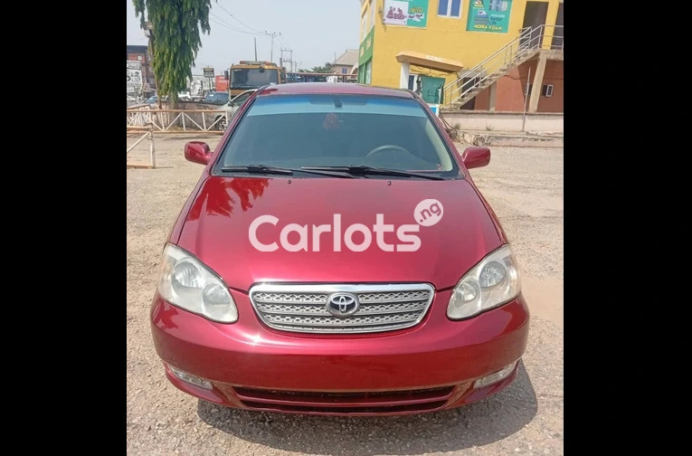2004 Toyota Corolla